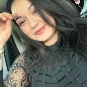 Meet your Posher, Krystal